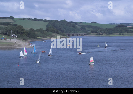 Course de canot sur le lac Wimbleball. Le Somerset. UK Banque D'Images