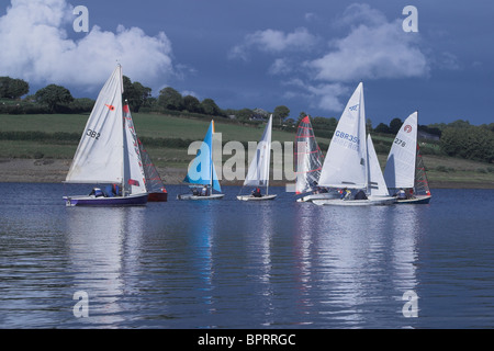 Course de canot sur le lac Wimbleball. Le Somerset. UK Banque D'Images