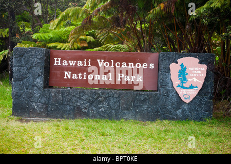 Hawaii Volcanoes National Park signe, la Big Island, Hawaii, United States of America Banque D'Images