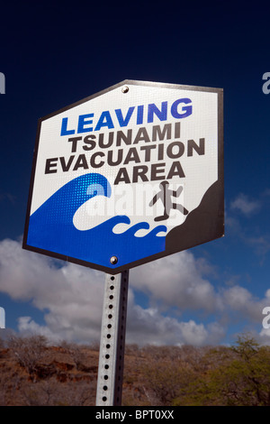 Zone d'évacuation Tsunami laissant signe, la Big Island, Hawaii, United States of America Banque D'Images