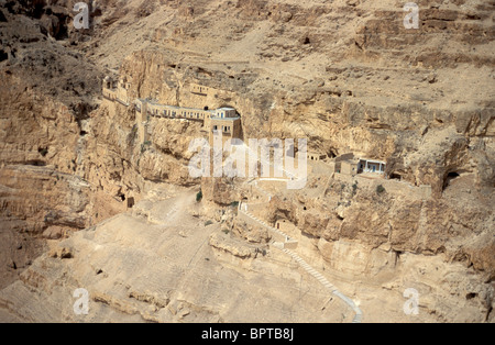 Jéricho, une vue aérienne de l'Quarantal monastère sur le mont de la Tentation Banque D'Images