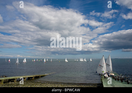 Le Comté d'Antrim à voile Yacht Club, Whitehead, L'Irlande du Nord. Banque D'Images