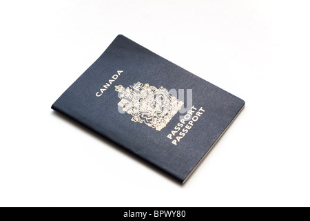 Passeport canadien sur un fond blanc Banque D'Images