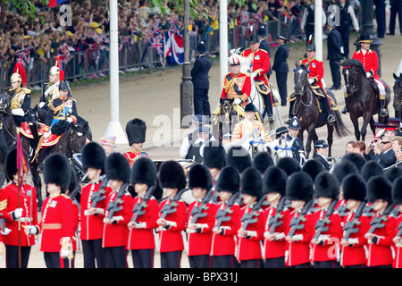 Défilé Royal - Maître de cavalerie et officiers d'État. 'La couleur' 2010 Parade Banque D'Images