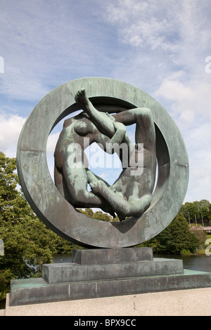 Cercle de la vie, Parc de Sculptures de Vigeland Sculpture, partie de parc Frogner, situé à Oslo, en Norvège. Photo:Jeff Gilbert Banque D'Images