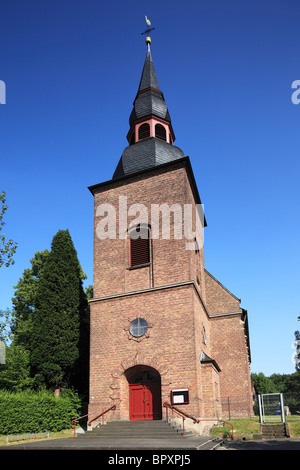 Katholische Kirche St. Maurice en Frechen-Bachem, Ville, Naturpark Rheinland, Nordrhein-Westfalen Banque D'Images