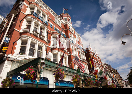 UK, France, régions, pays, Lord Street, Southport Hotel Scarisbrick, bien connu d'intérêt local Banque D'Images