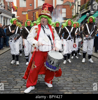 Willy Wonka et la Chocolaterie Parade de Dublin Irlande Europe Banque D'Images