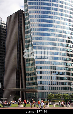 Bâtiment d'EDF, à la Défense, à Paris. Banque D'Images