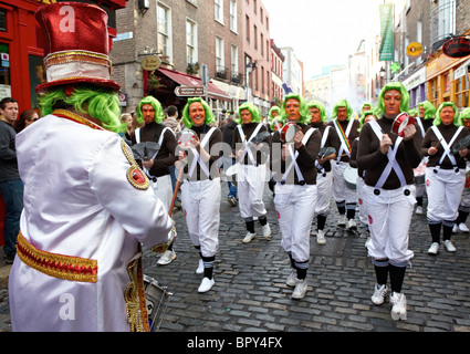 Willy Wonka et la Chocolaterie Parade de Dublin Irlande Europe Banque D'Images