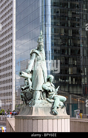 Statue 'La défense de Paris, à la Défense, Paris. Banque D'Images