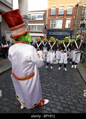 Willy Wonka et la Chocolaterie Parade de Dublin Irlande Europe Banque D'Images