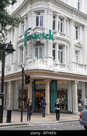 L'entrée principale du magasin Fenwick, New Bond Street, Londo, UK. Banque D'Images