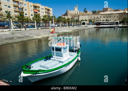 Melilla La Vieja citadelle et port de pêche. Melilla.Espagne. Banque D'Images