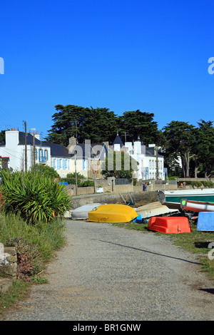 Sentier de la plage et les bateaux, Larmor-Baden, Morbihan, Bretagne, Bretagne, France Banque D'Images