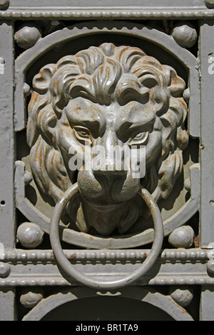 heurtoir Lion Banque D'Images