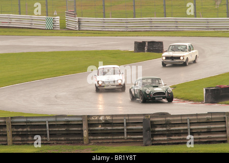 Premier tour de course trio, Britannia 2010 à Oulton Park Banque D'Images