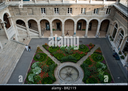 Paris, France, vue aérienne, cour intérieure de l'hôpital public français, 'Hôtel Dieu' Banque D'Images