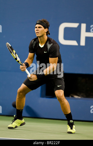 Rafael Nadal (ESP) de la compétition à l'US Open de Tennis 2010 Banque D'Images