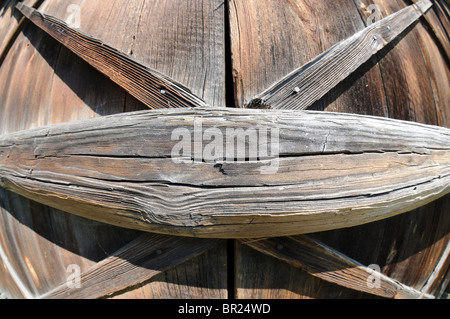 Ancienne grange en bois en Pologne Banque D'Images