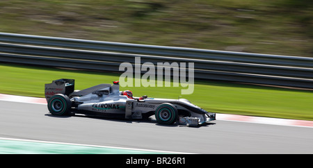 Michael Schumacher conduit une Mercedes GP Petronas Formula One team belge au Grand Prix de Formule 1 à Spa, lors des qualifications Banque D'Images