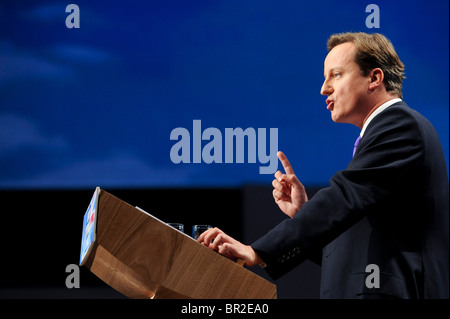 David Cameron aborde la conférence du parti conservateur à Manchester, 8 octobre 2009. Banque D'Images