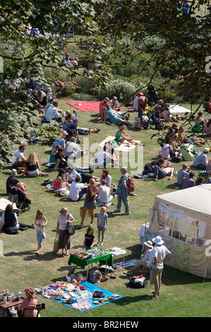 Les jardins sont pour le Festival annuel de Brunswick. Hove, Brighton & Hove, East Sussex, Angleterre Banque D'Images