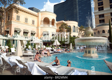 Les piscines à l'hôtel Bellagio, Las Vegas USA Banque D'Images