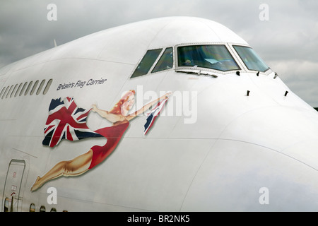 Virgin Atlantic Boeing 747 sur le tarmac de l'aéroport de Gatwick, terminal sud, UK Banque D'Images