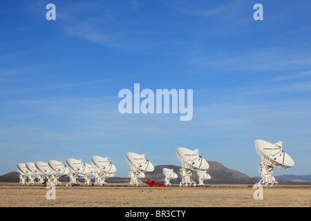 Dans le plats radiotélescope Very Large Array, Nouveau Mexique, sont disposées dans la configuration "D". Banque D'Images