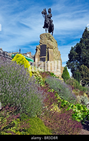 Le Royal Scots Greys World War Memorial statue in West Princes Street Gardens Edinburgh Scotland Banque D'Images