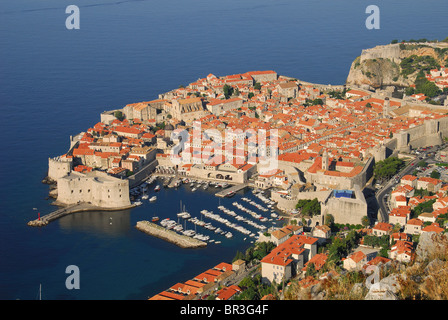 La vieille ville de Dubrovnik Croatie aube élevée vue. 2010. Banque D'Images