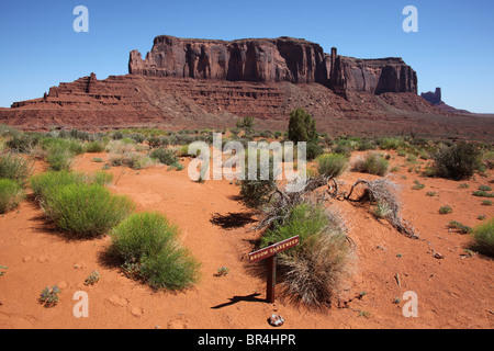 Désert paysage paysage le long de la carte Wildcat Trail in Monument Valley Navajo Tribal Park en Arizona et l'Utah, USA, 15 juin, 2010 Banque D'Images