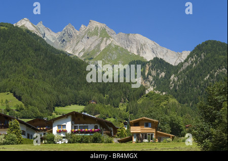 Dans la vallée de la Virgen de la Virgen, Alpes, Autriche Banque D'Images