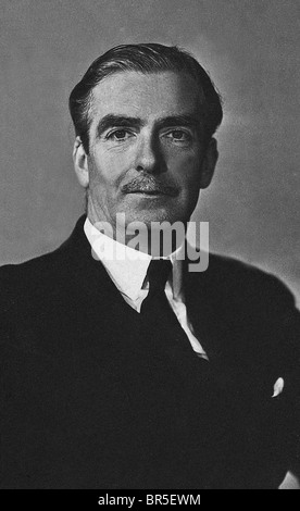 Une fois premier ministre Rt Hon Sir Anthony Eden né 1897 est décédé 1977 Banque D'Images