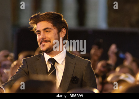 Zac Efron assiste à la première de il mort & Vie de Charlie St Cloud UK Film Première mondiale à l'Empire Leicester Square, Londres, 1 Banque D'Images