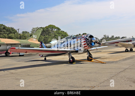 North American T-6 Texan WWII trainer American Airpower Museum de l'aéroport République Farmingdale Long Island NY Banque D'Images