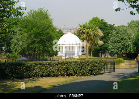 Vale Park kiosque à Wallasey, Merseyside. Banque D'Images