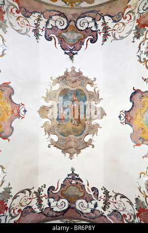 Fresco dans le plafond de la sacristie de l'église de Misericordia à Santarém, Portugal. 16e siècle l'architecture de la Renaissance. Banque D'Images