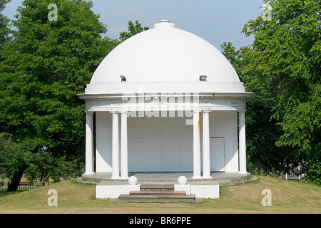 Vale Park kiosque à Wallasey, Merseyside. Banque D'Images