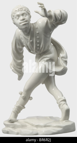 Le Moor dans la boîte originale., en porcelaine blanche, émaillée de la série Morris Dancer. Marque de pression du fabricant « S Allach » en bas. Mains restaurées. Hauteur 22 cm. La boîte d'origine imprimée sur le couvercle "Schüchen Hauptstadt der Bewegung" avec le manteau d'armes de la ville, sous lui un défaut retouché, intérieur incomplet. Version personnalisée sans numéro de modèle pour la ville de Munich, après les célèbres figures de bois gothique tardif d'Erasmus Grasser exposées au Musée de la ville de Munich. La figure I, « Le Moor », est apparue en 1939. Historique, historique, peuple, années 1930, XXe siècle, obj, Banque D'Images