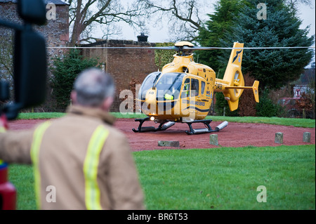 Hélicoptère Ambulance Service écossais assiste à un incident dans South Lanarkshire , Écosse Banque D'Images