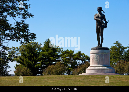 Statue d'Orphée, Francis Scott Key Monument, le fort McHenry, Baltimore, MD Banque D'Images