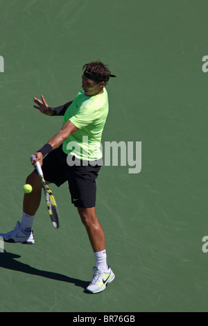 Rafael Nadal (ESP) de la compétition à l'US Open de Tennis 2010. Banque D'Images