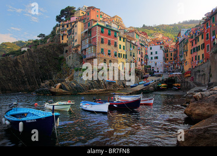 Ville de Rio Maggiore dans le parc national des Cinque Terre Banque D'Images