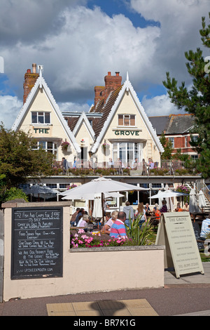 Le Grove pub sur le front de mer à Exmouth, Devon Banque D'Images