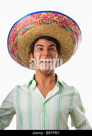 Portrait of smiling man in mexicain sombrero Banque D'Images