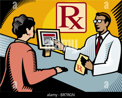 Un pharmacien expliquant une ordonnance à un client Banque D'Images