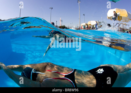 Piscine Orange Bowl Classic Key Largo en Floride Banque D'Images