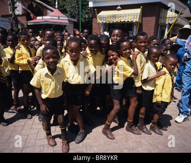 L'Afrique du Sud, Transvaal, Johannesburg, les enfants de l'École Gold Reef City Banque D'Images